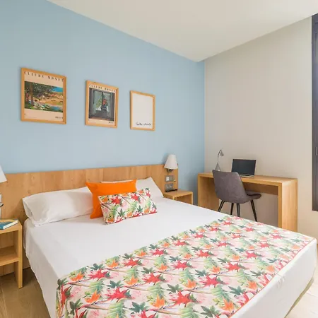 Flat Near Beach, Perfect For Digital Nomads *